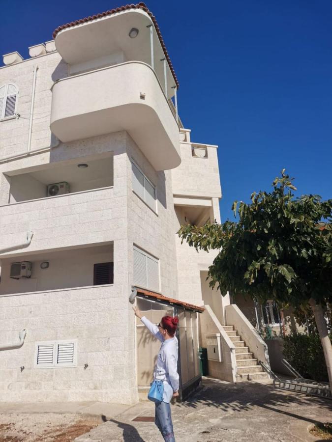 Apartments Marija - By The Sea Rogoznica  Exterior photo